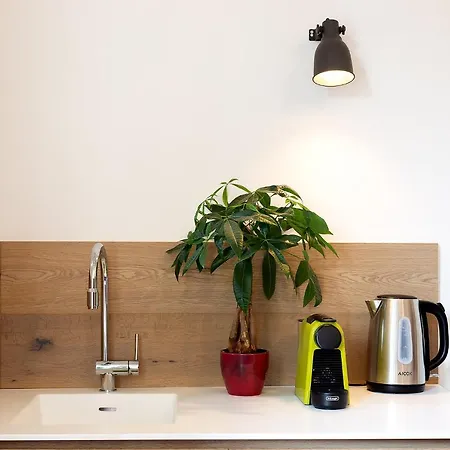 Apartment Sweet *